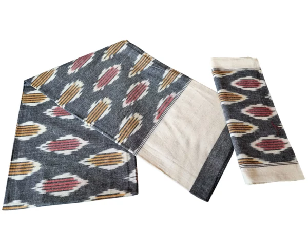 Lightweight cotton bedsheet, single cot size, ideal for everyday use and easy maintenance