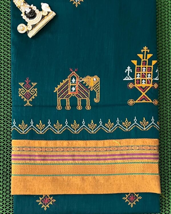 Beautifully designed Kasuti saree with matching blouse and intricate embroidery