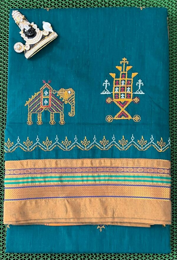 Kasuti saree with timeless temple-inspired designs and a seamless drape