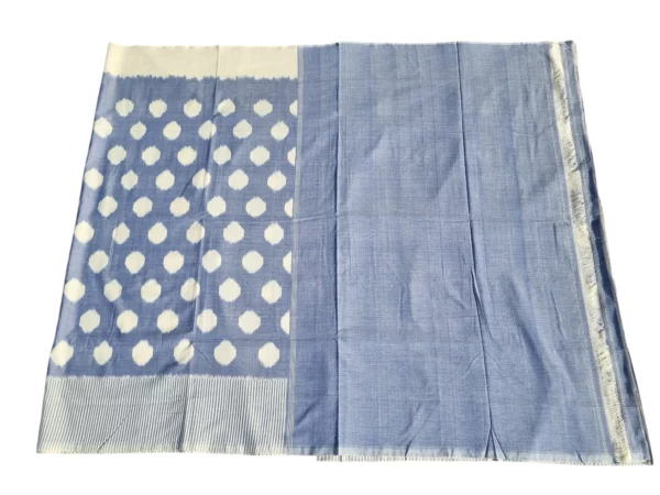 Comfortable cotton handloom saree with a modern touch