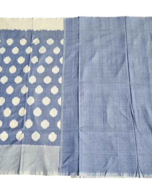 Comfortable cotton handloom saree with a modern touch