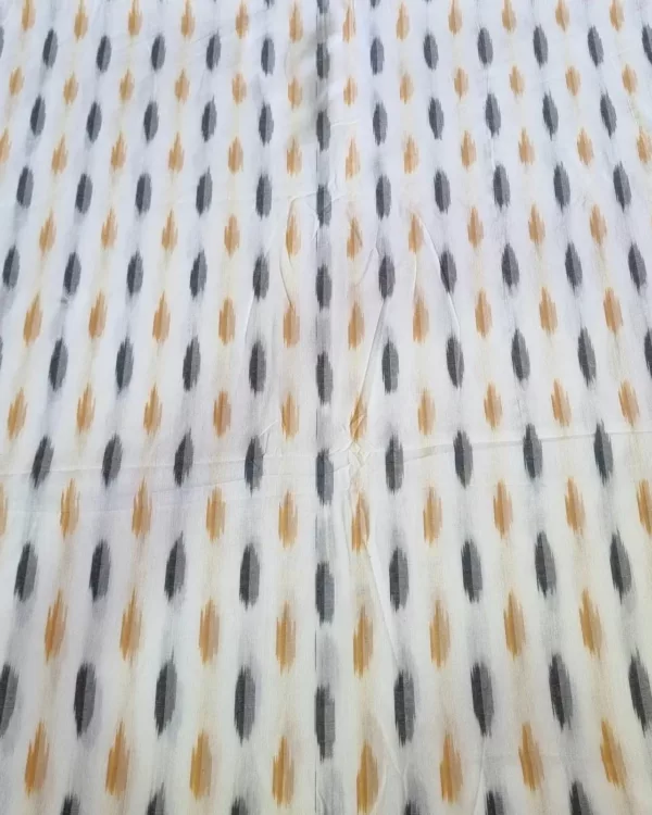 Lightweight cotton fabric for summer wear