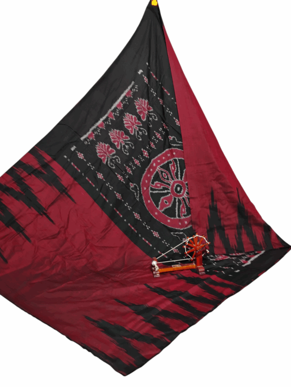 Authentic Temple Border Pochampally Saree – Handwoven Ikat