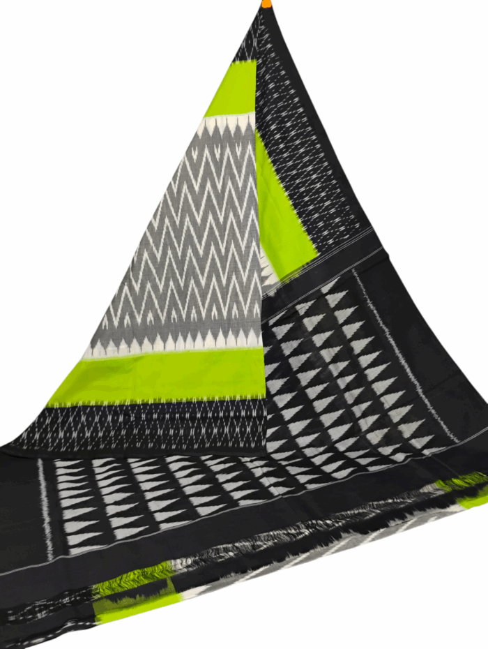 Authentic Pochampally Saree – Handwoven Cotton Elegance - Image 1