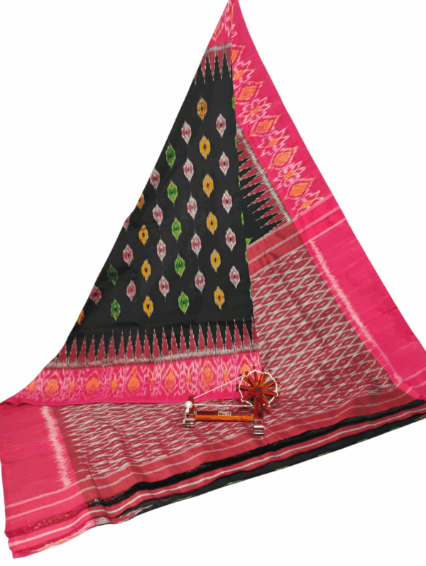 Authentic Pochampally Saree – Handwoven Cotton Elegance