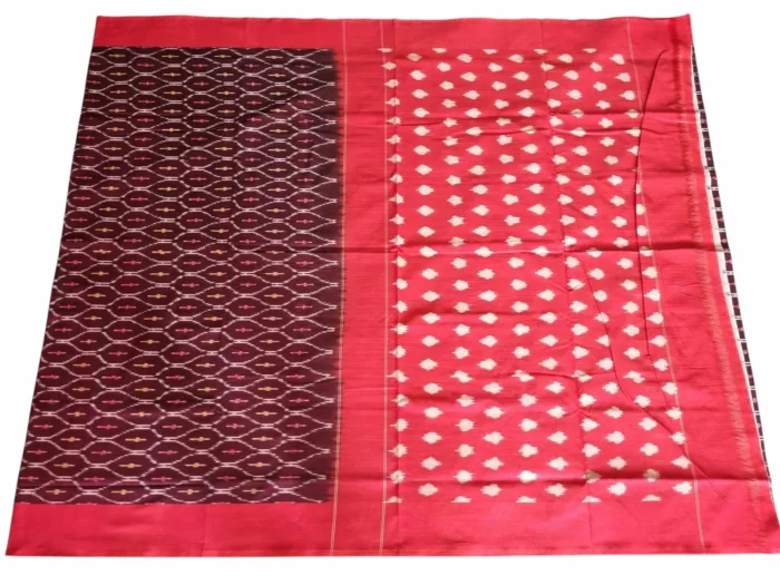 Traditional Pochampally cotton saree with hand-dyed Ikat patterns"