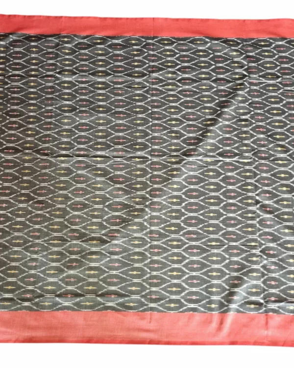 Elegant Pochampally silk saree showcasing classic South Indian craftsmanship"