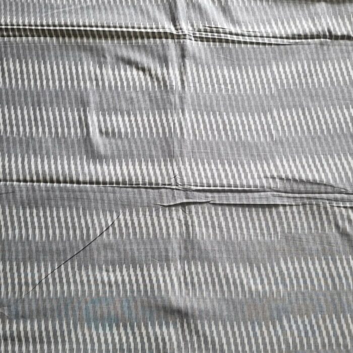 Premium Mercerised Ikat Fabric for Elegant Creations - Image 2