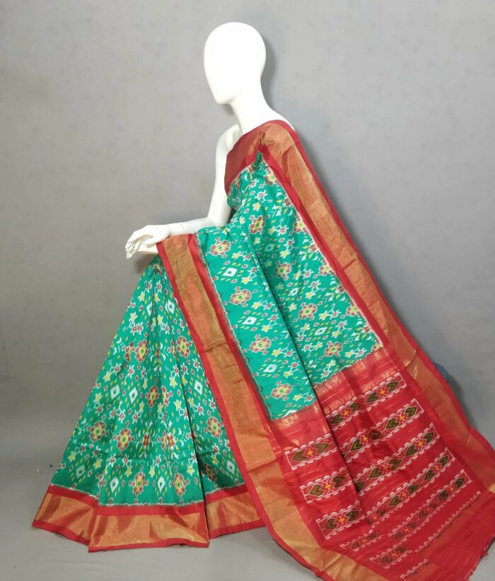 Pochampally Ikat Handloom Silk Saree- 6.2 Meters with Blouse - Image 1