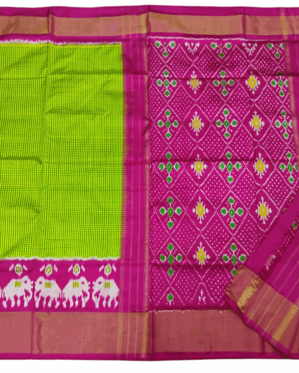 Pochampally Ikat Handloom Silk Saree- 6.2 Meters with Blouse