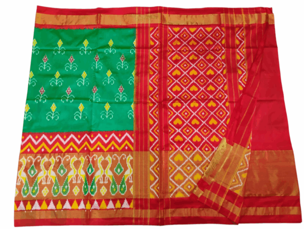 Pochampally Ikat Handloom Silk Saree- 6.2 Meters with Blouse