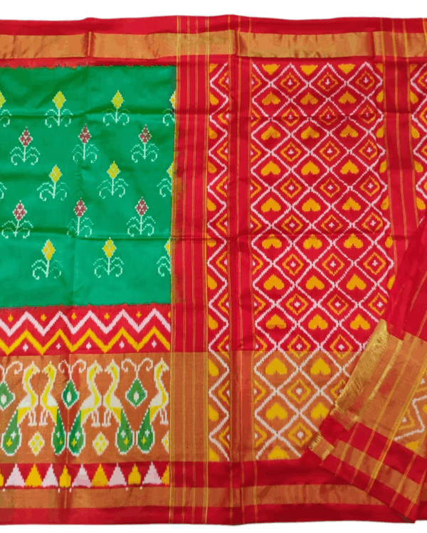 Pochampally Ikat Handloom Silk Saree- 6.2 Meters with Blouse