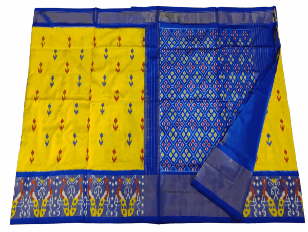Pochampally Ikat Handloom Silk Saree- 6.2 Meters with Blouse