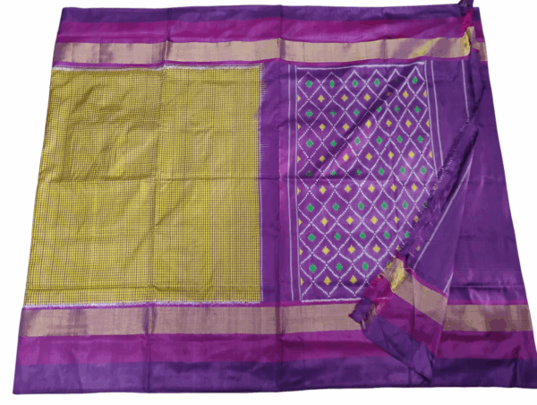 Pochampally Ikat Handloom Silk Saree- 6.2 Meters with Blouse
