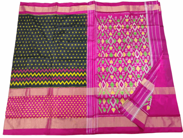 Pochampally Ikat Handloom Silk Saree- 6.2 Meters with Blouse
