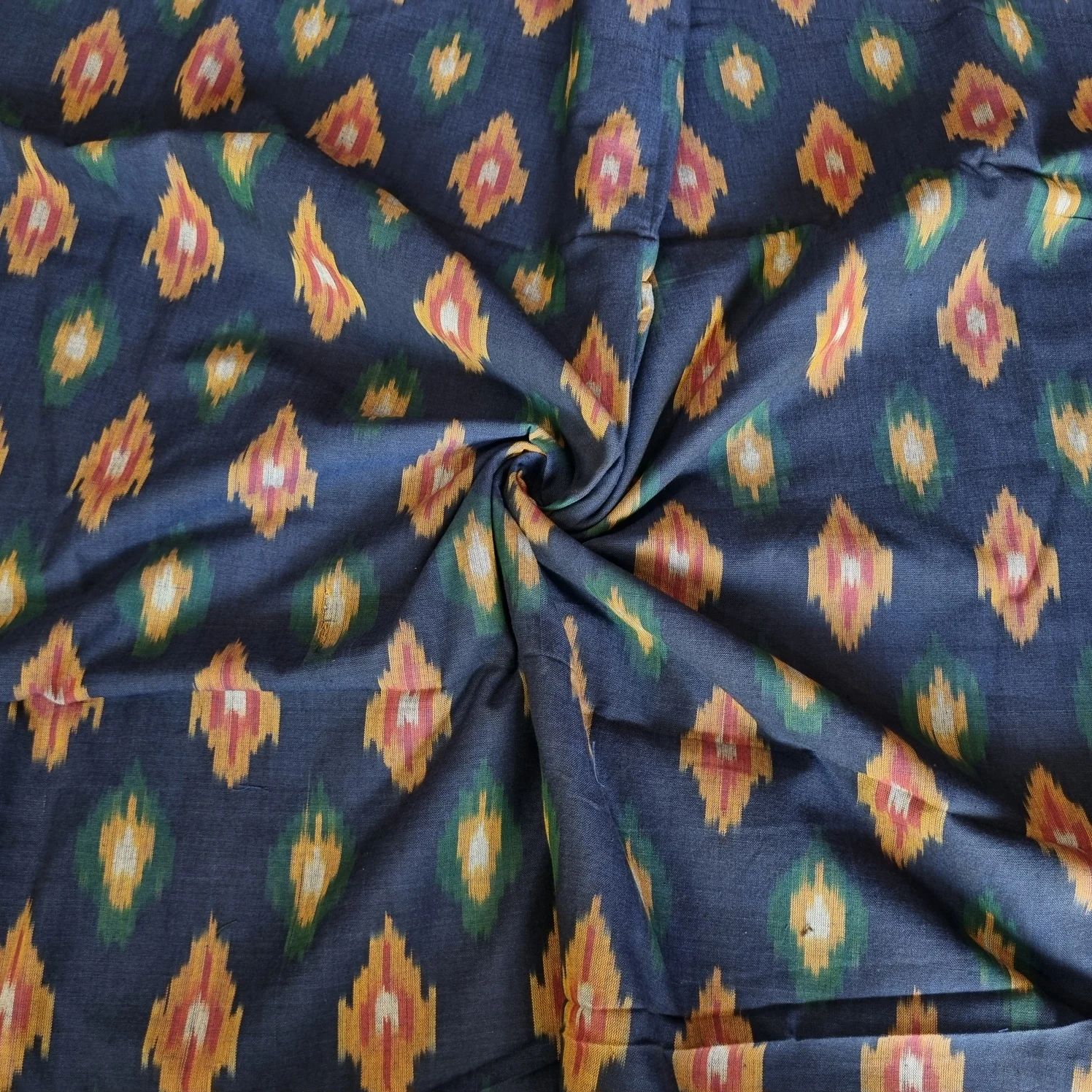 wp-17745418026033699106011079053033.webp 2/60 IKAT HANDLOOM COTTON FABRIC 45 INCH WIDTH - Image 1