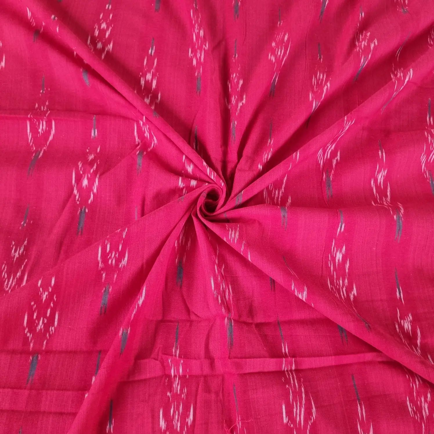 wp-17759835602862662361691981689274.webp Authentic Pochampally Ikat Cotton Fabric - Image 1